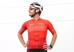 Felt Bicycles Felt Short-Sleeve Club Jersey Red | Men's -Felt Bicycles Sales eIMG 0947 2000x1400 0f0bf807 0d24 4ef7 9921 a3bdc61bbff6